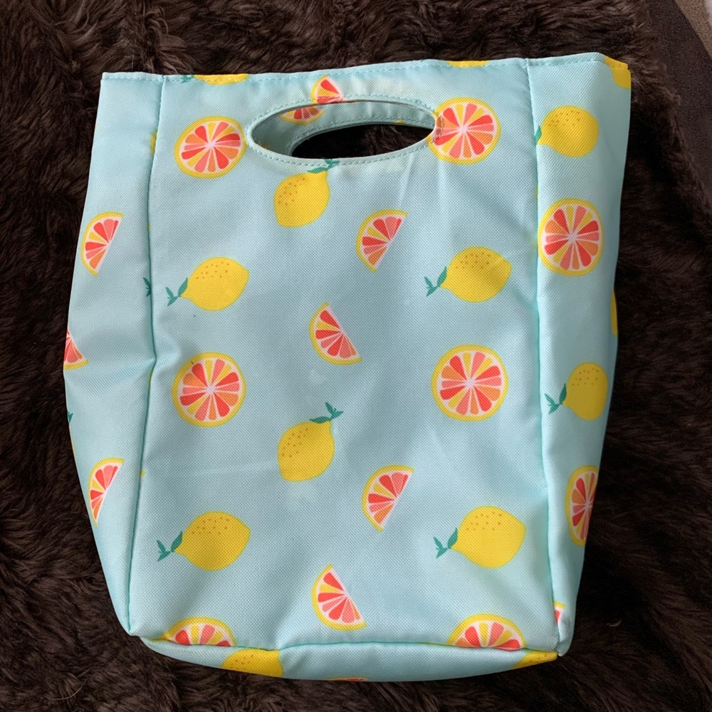 Lunch box